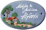 T�rschild Haus mit Baum