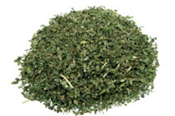 Melissenblätter naturbelassen geschnitten